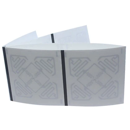 পোশাকে RFID চিপস